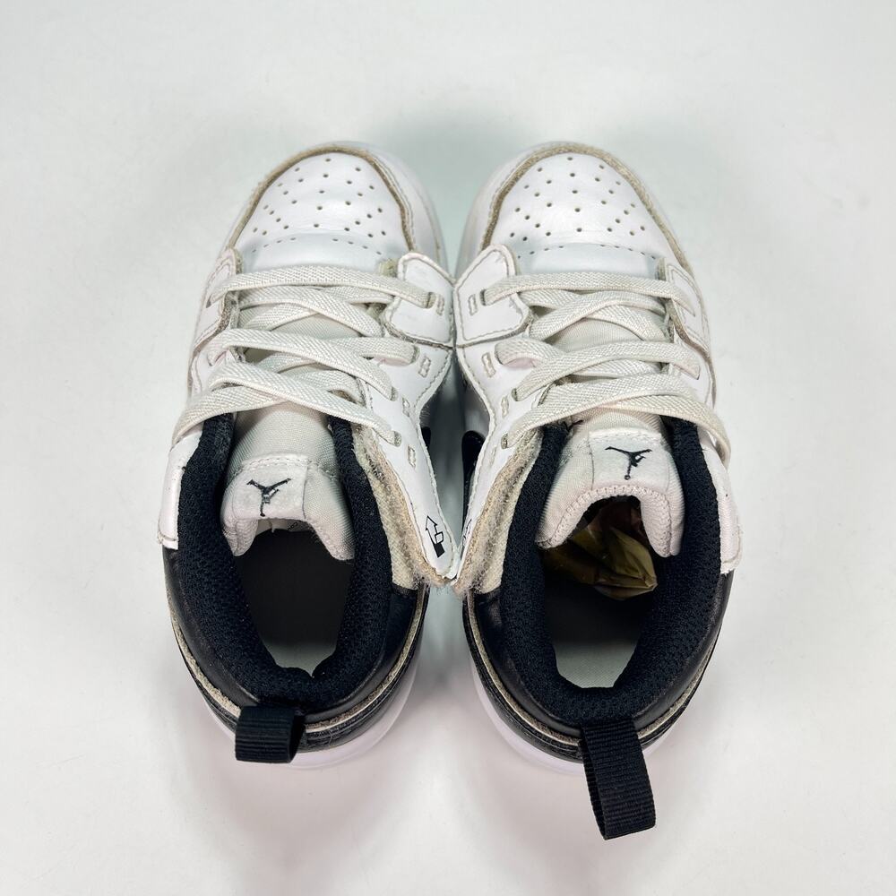 Jordan 1 Low ALT White Black Low Top Lifestyle Shoes DR9747-132 Kids Size 10C - Picture 6 of 9